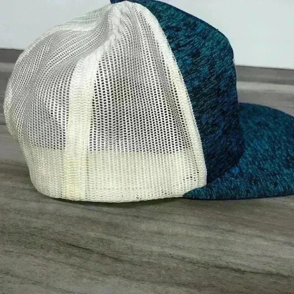 RVCA SnapBack Cap Hat Trucker trendy camo like Blue Black White mesh - Picture 4 of 7